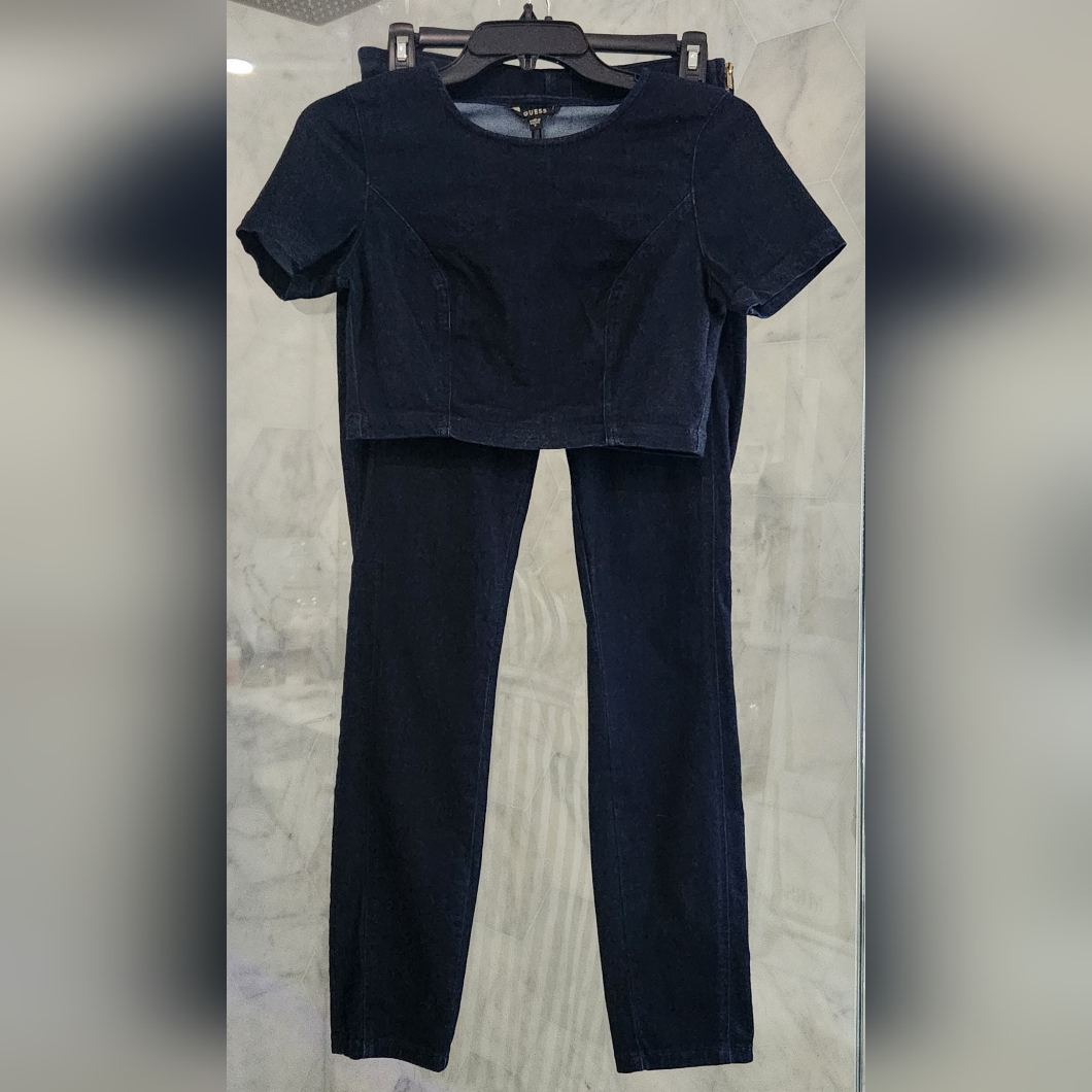 Preowned Guess Outfit